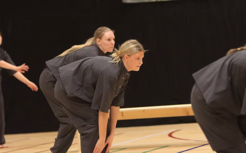 Forårsopvisning styrker integration i Outrup