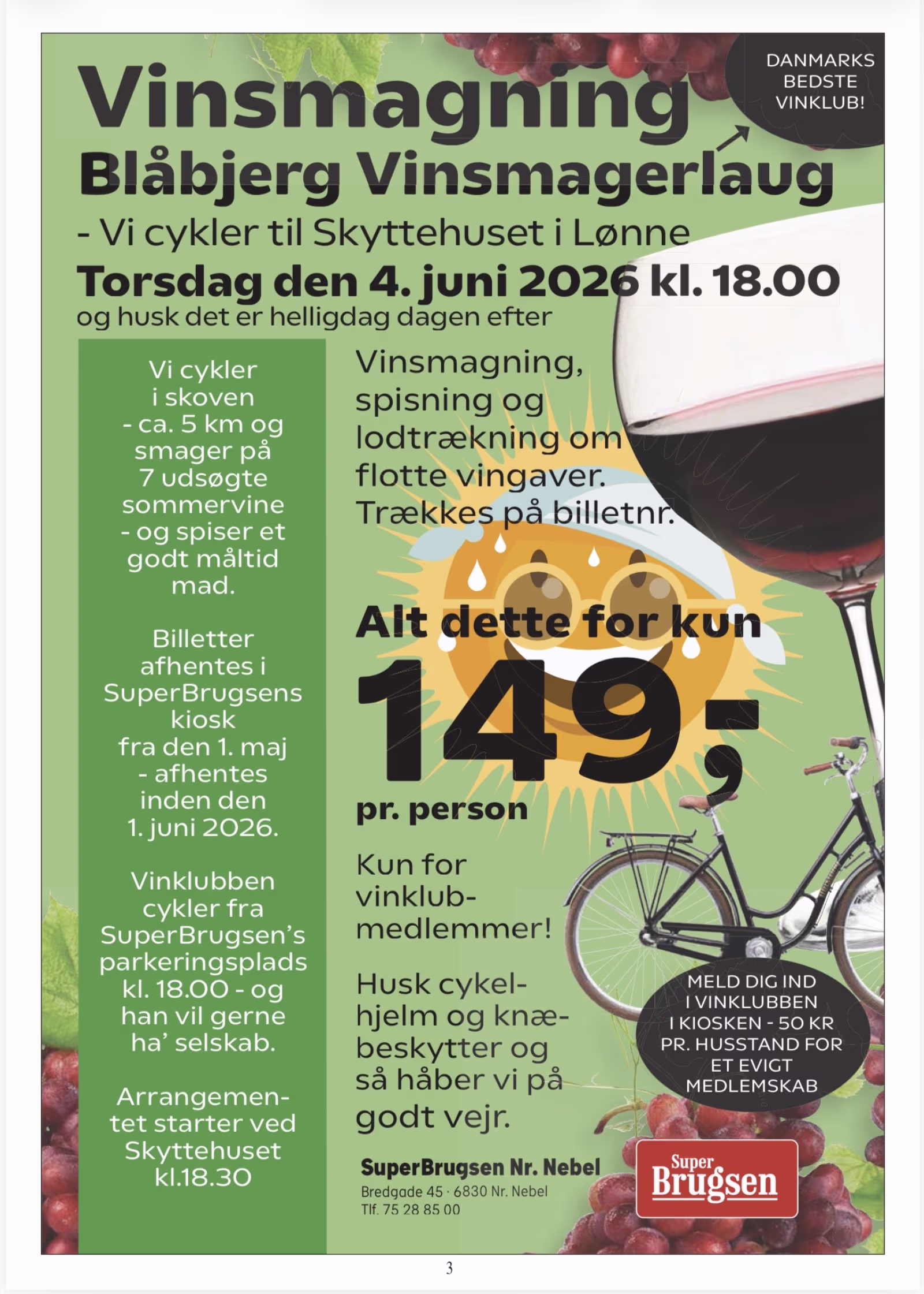 Sommeraften med vin i skoven