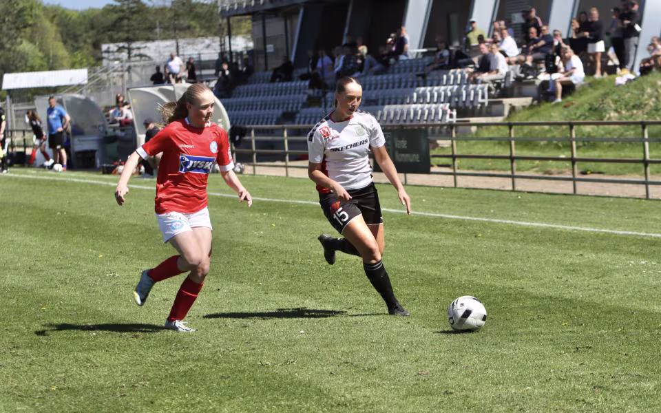 Varde U-19 piger sejrer hjemme