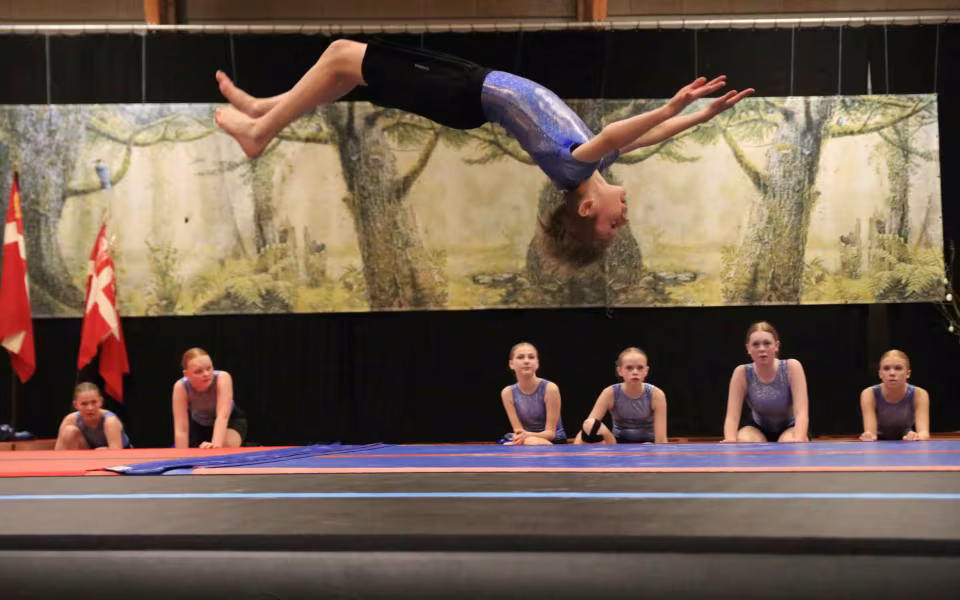 Forårsstemning i Outrup med GUB Gymnastik