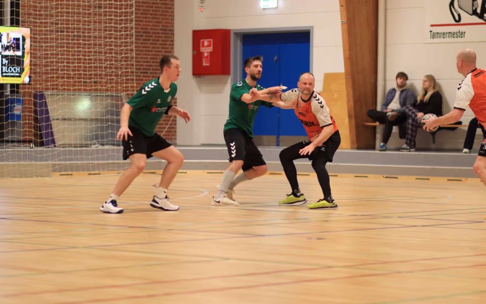 Blåbjerg HK herrer på førstepladsen