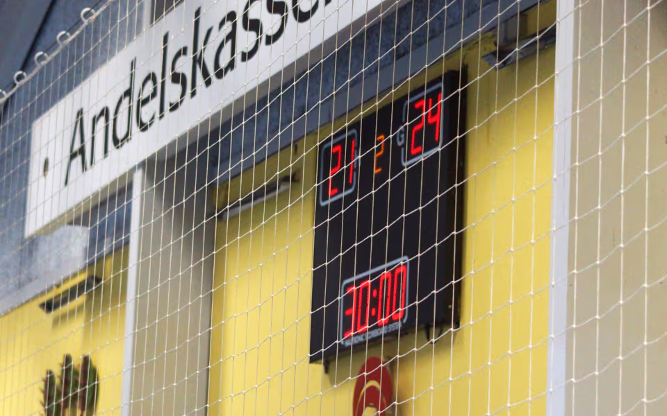 Trods 50 velspillede minutter smed SIF/Ansager sejren væk i de sidste ti