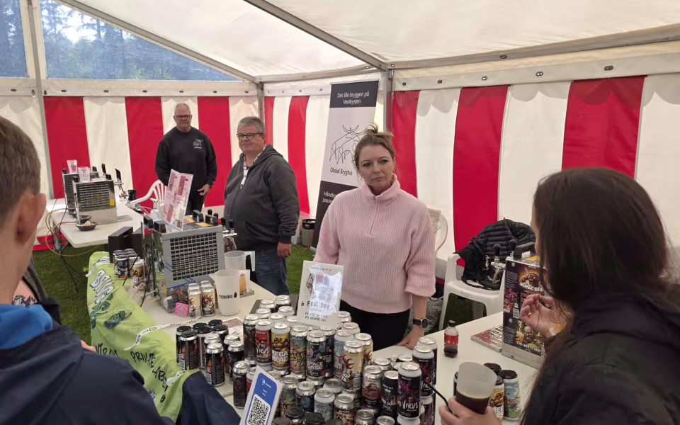 Ølgod BEER Festival 2026 bød på smag, musik og fællesskab - Se billeder fra dagen.