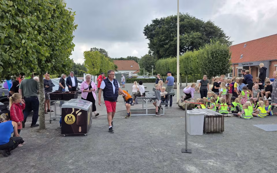 Billeder fra festlig indvielse af Tistrup By-Strand