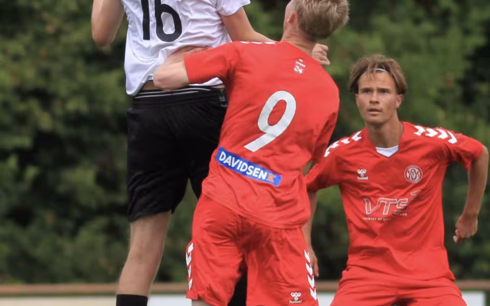 Varde tromlede mod puljetoppen