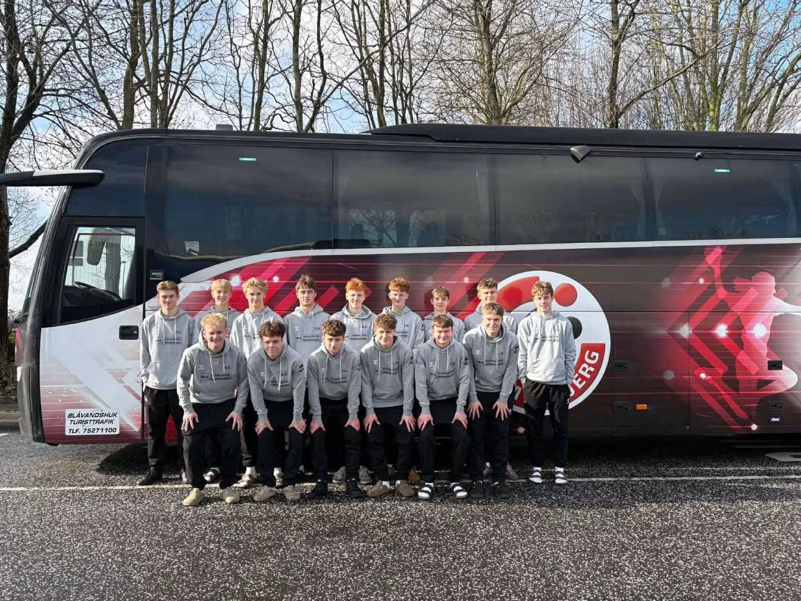 Sponsorer klæder U19-holdene på