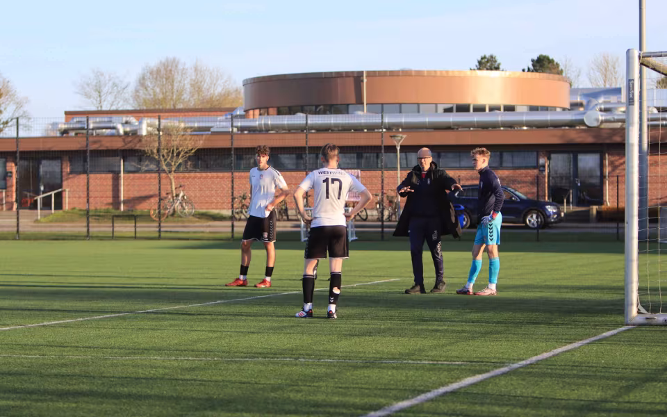 Varde U-19 Vinder 6-0 Over SGI/SSK
