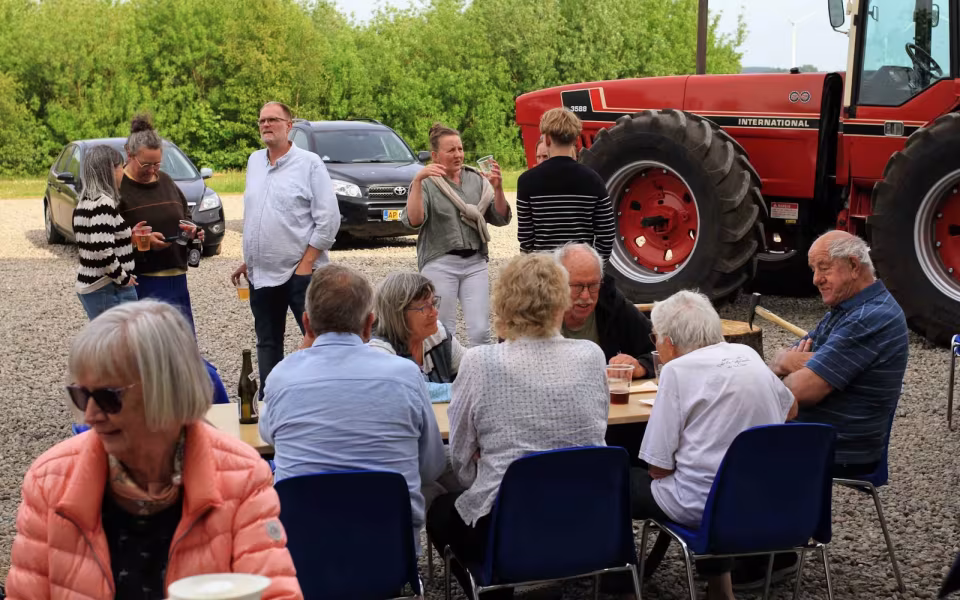 Sidste hilsen i stalden