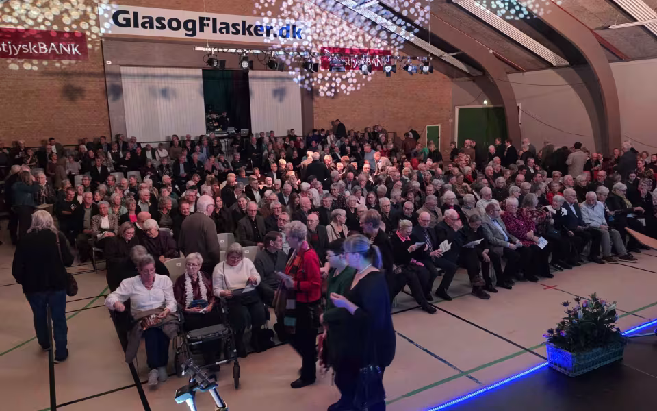 Billeder fra festlig nytårstradition i Ølgod, Lions’ nytårskoncert samlede 475