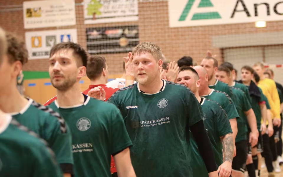 Blåbjerg HK  fejrer håndboldfest trods nederlag