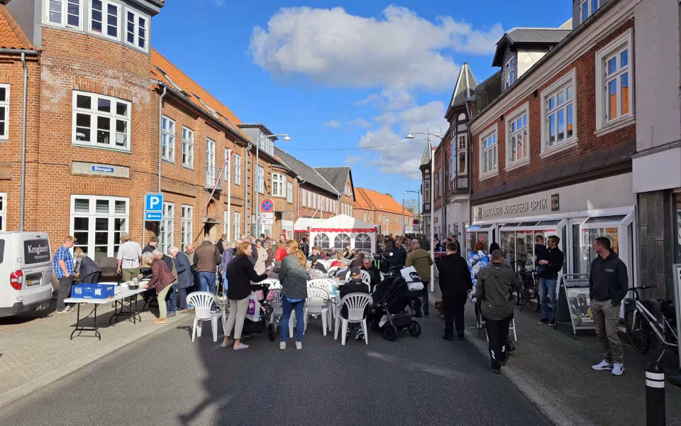 blev Ølgod midtby forvandlet til en festlig oase under arrangementet Late Night.