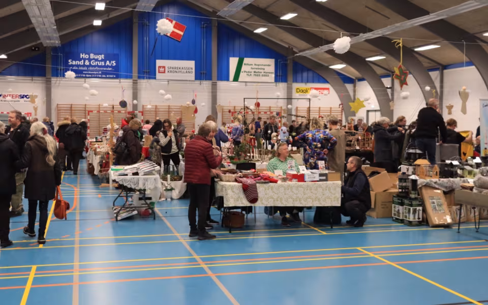 Julemarkedets hygge venter i Billum