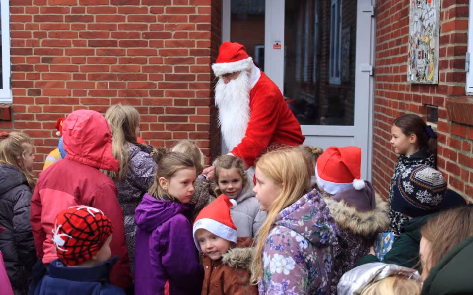 Julemarkedets hygge venter i Billum