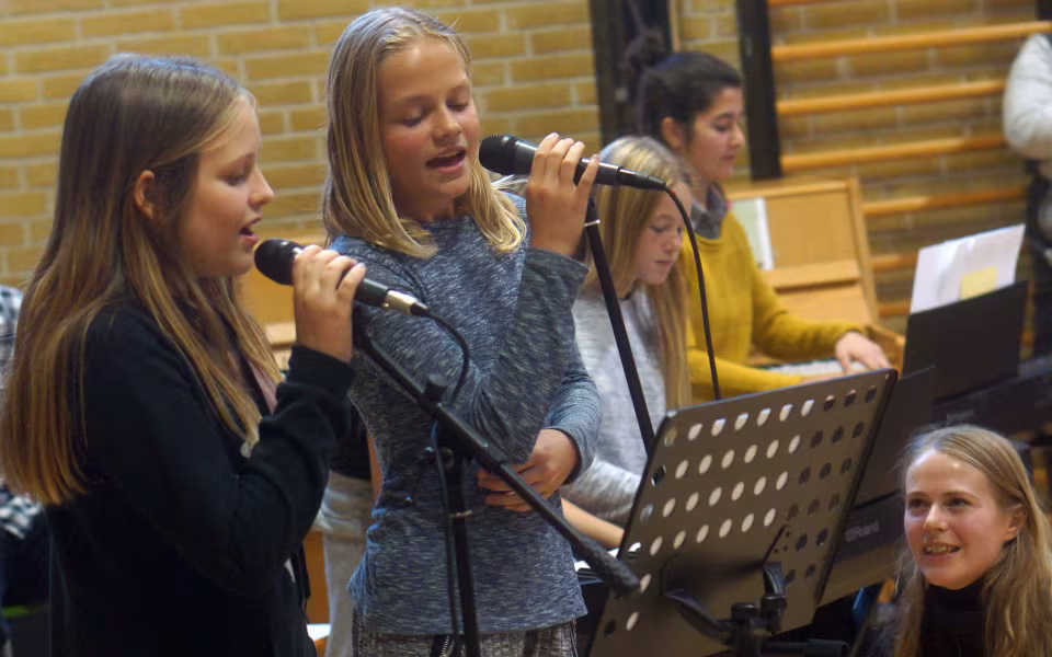 Koncert og fernisering afslutter Musik Camp