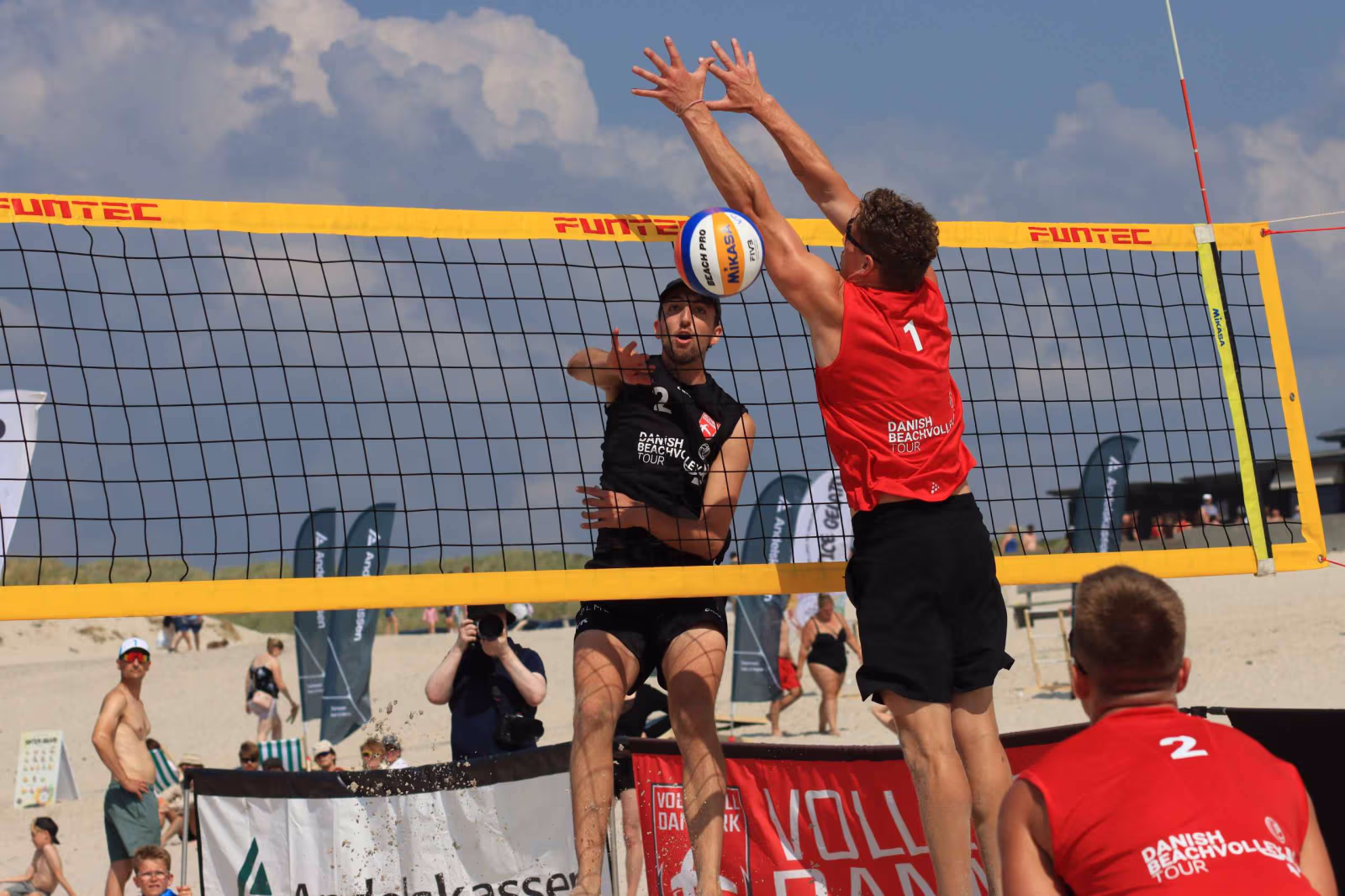 Beachvolleyfest ved Vesterhavet