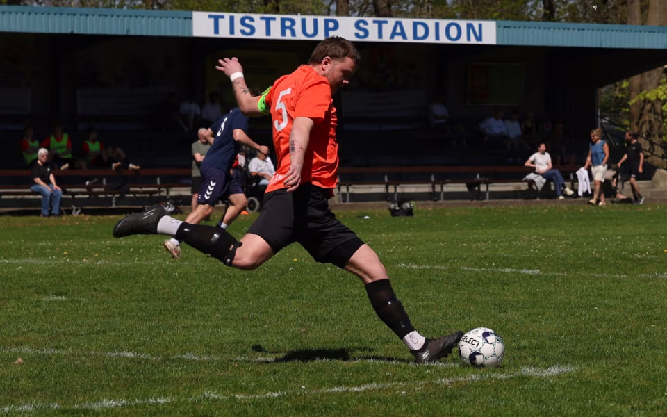 HTS fodbold serie 3 herre tabte 0 -1 til Alslev på Tistrup Stadion.