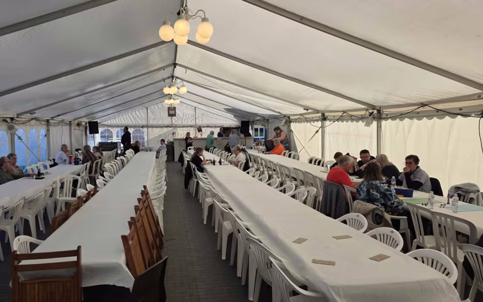 Ved Landsbyfesten i Gårde, var der også i år en god stemning og sommervejret viste sig også fra sin bedste side.