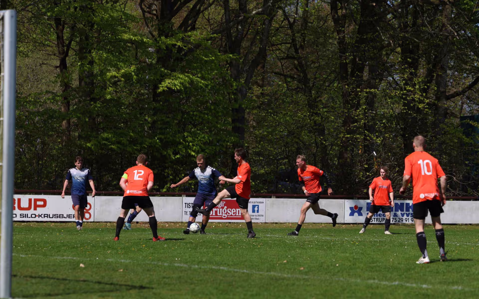 HTS fodbold serie 3 herre tabte 0 -1 til Alslev på Tistrup Stadion.