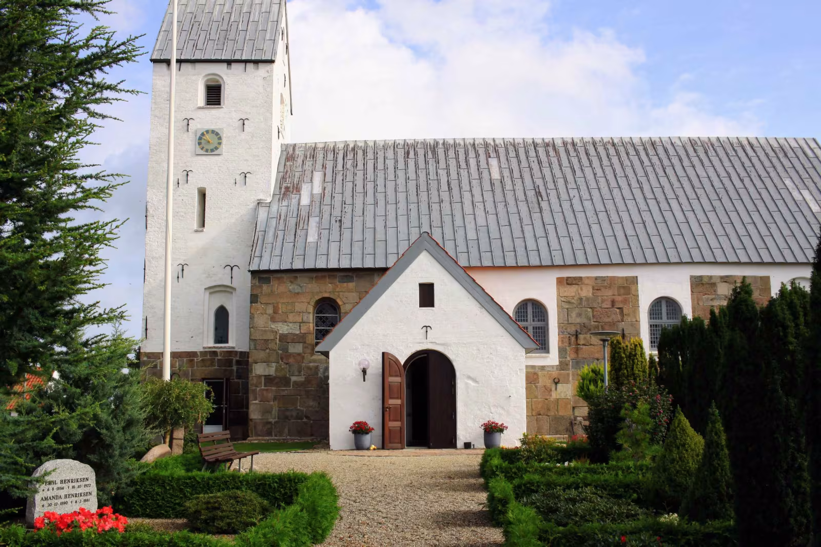 Ny korstæppeindvielse i Lunde Kirke