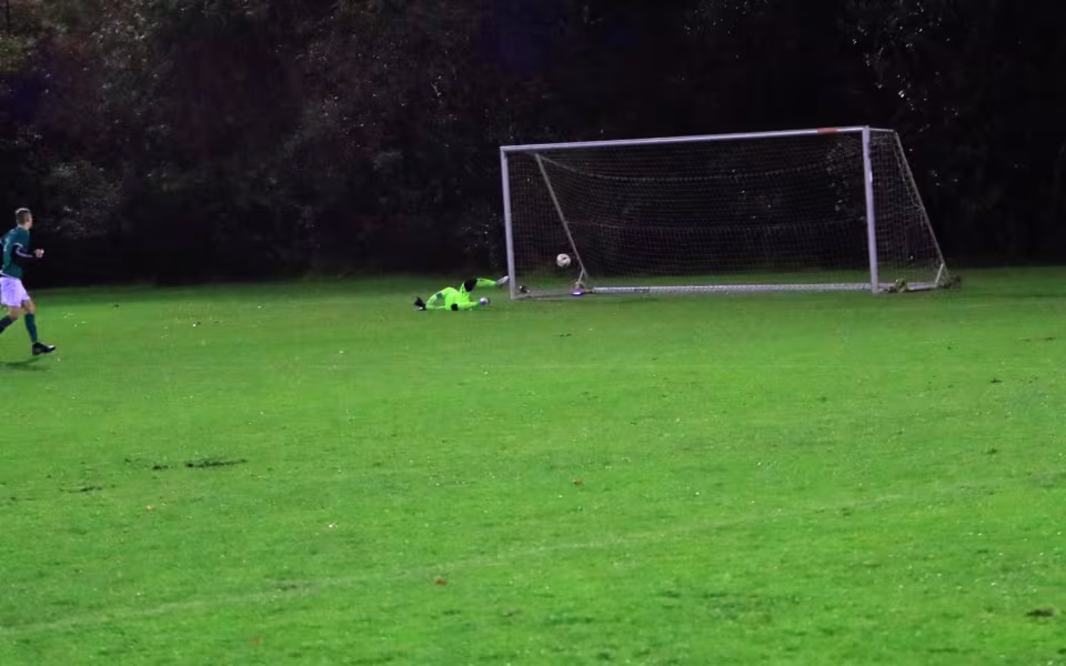 Varde sejrer 3-2 over Skjern