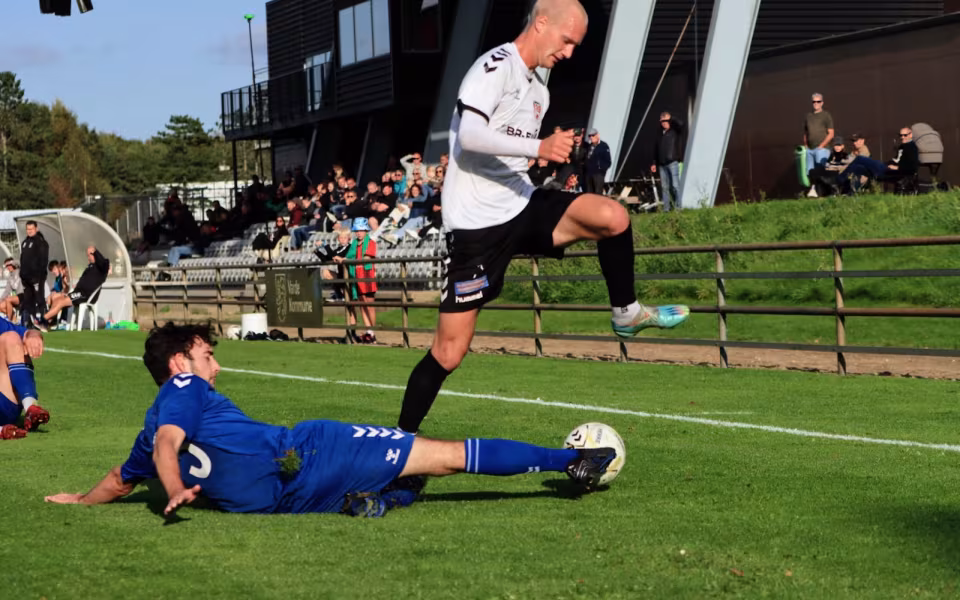 Sen udligning redder Varde i hjemmekamp