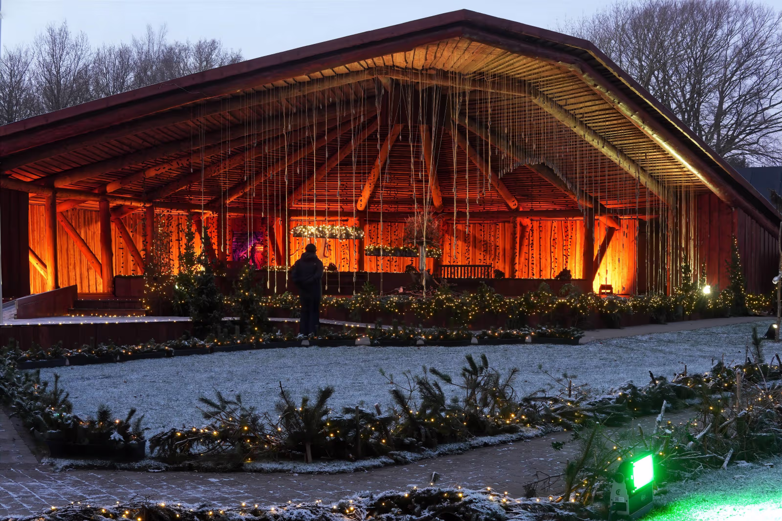 Musikkens toner for en tid givet plads til en fortryllende juleudstilling
