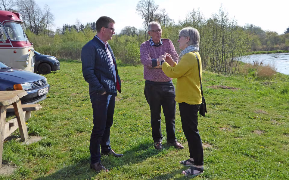 Første række fra venstre: Edna Nielsen (Jensen), Dorte Kaa Christiansen
Anden række fra venstre: Johannes H. Sørensen, Bjarne D. Madsen, Birthe Pedersen, Lisbeth Sørensen, Bente Jørgensen (Nielsen), Birthe R. Østergaard, Grethe Nielsen (Larsen), Else Lund Bennetsen 
Tredje række fra venstre: Kristian Pallesen, Torben Hestehave, Bo Rahbek, Finn Grundahl, Svend Ole Olesen, Bøje Østergaard, Karsten Jakobsen