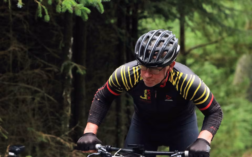 Mountainbike ryttere imponerede trods vådt vejr