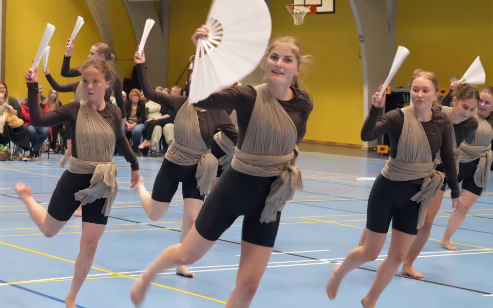 Gymnastikopvisning 2025 i Skovlund-Ansager Hallen