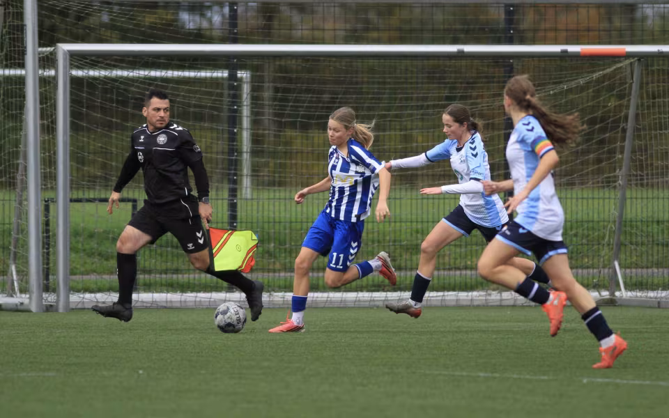 EfB-piger modstod presset og sejrede