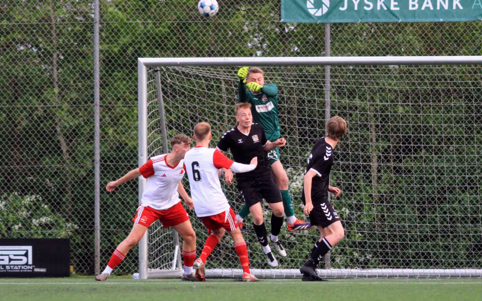Varde IF spillede uafgjort topkamp