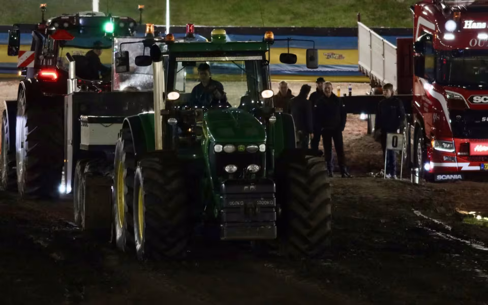 Powerpull og Truckshow skabte folkefest i Outrup