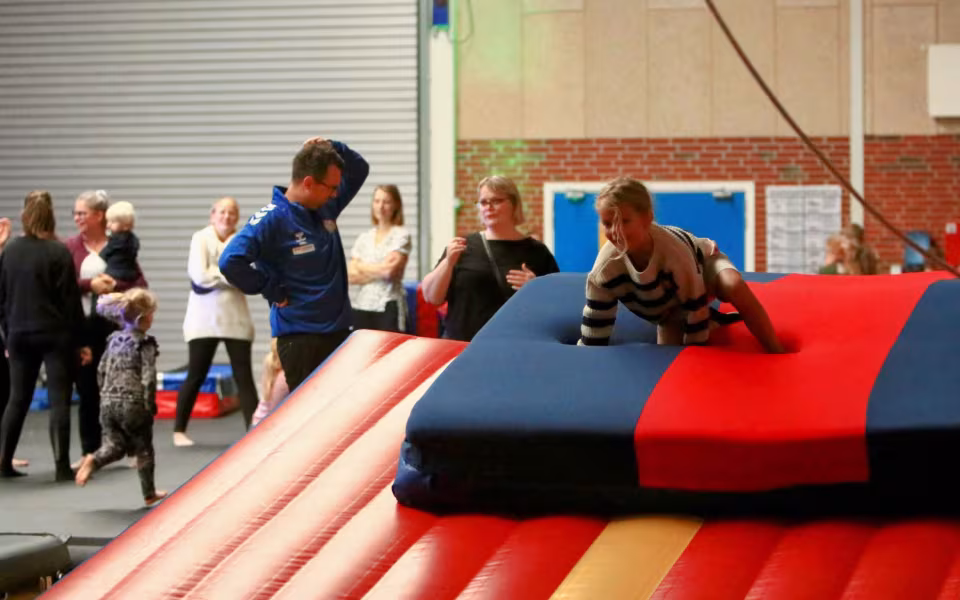 Stor succes med Pizza og Fredagsfun