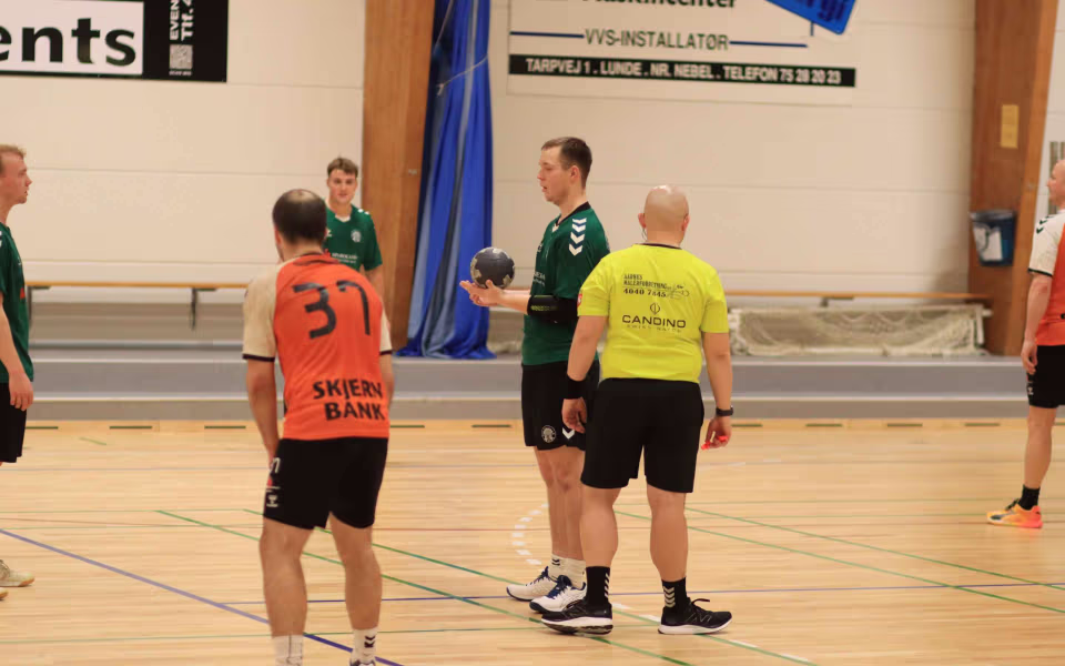 Blåbjerg HK herrer på førstepladsen
