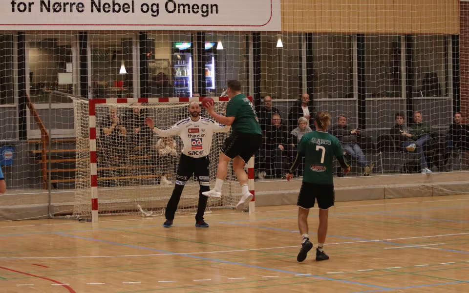 Blåbjerg HK  fejrer håndboldfest trods nederlag