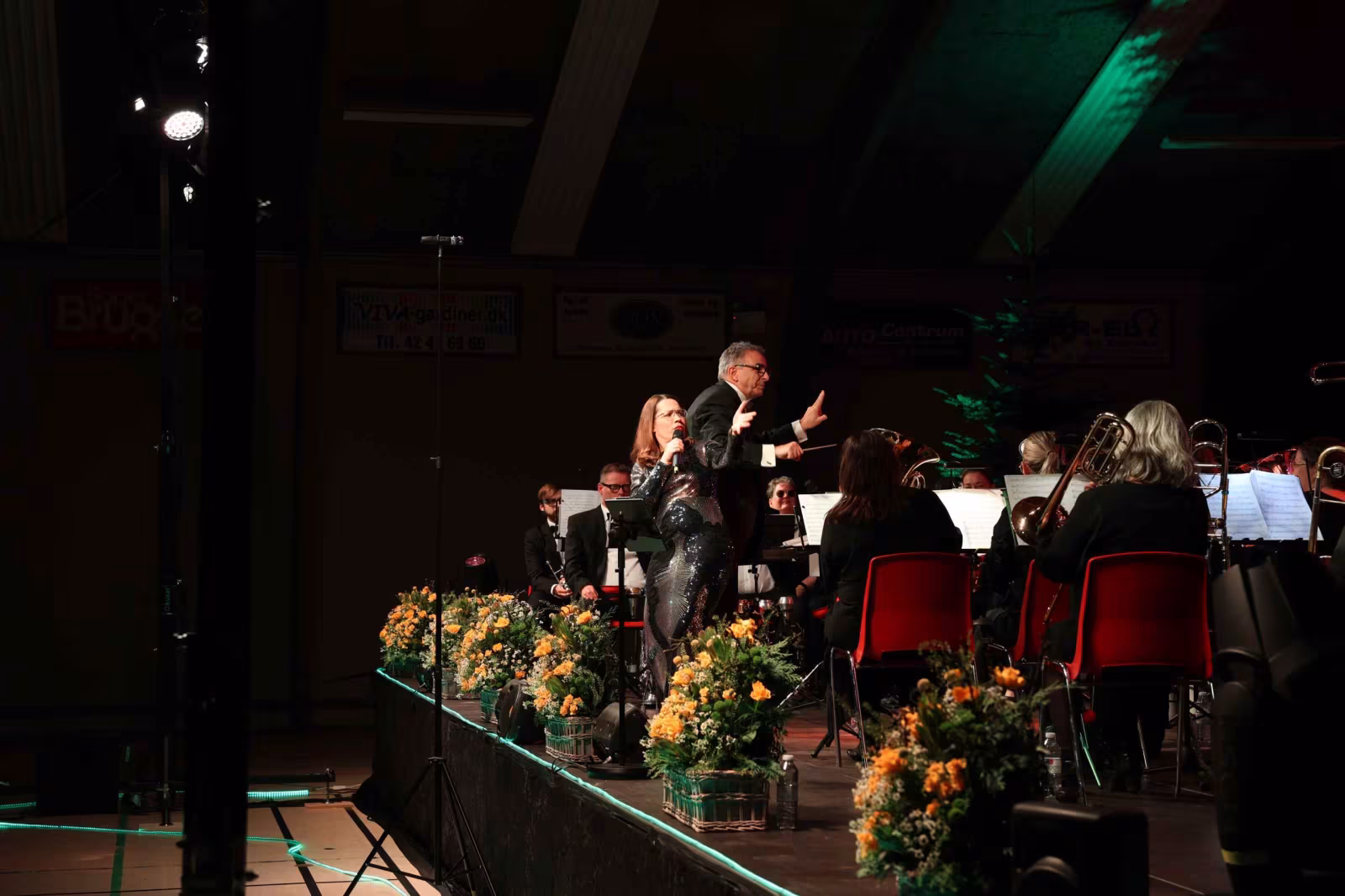 Godt 500 stole var besat til årets Lions Nytårskoncert 2025 i Ølgod Hallen.