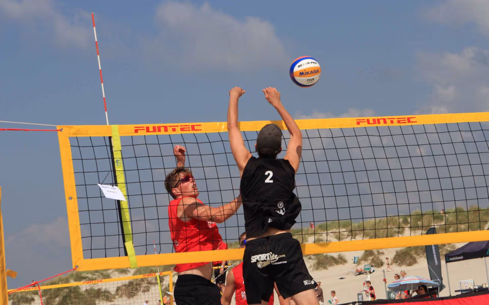 Beachvolleyfest ved Vesterhavet