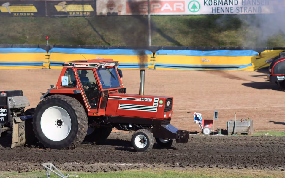 Powerpull og Truckshow skabte folkefest i Outrup