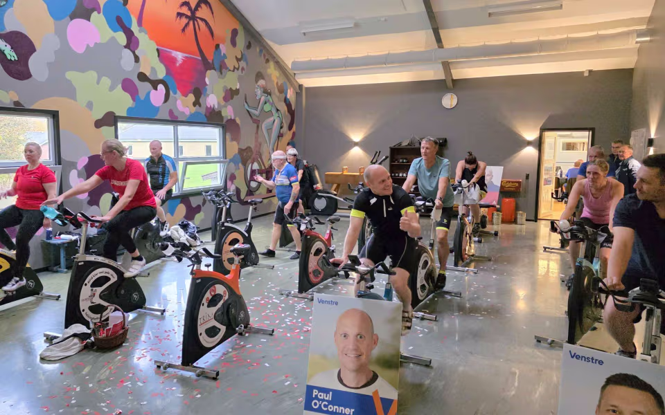 Politisk pedaltræf, hvor motion og demokrati gik hånd i hånd i TRIM.