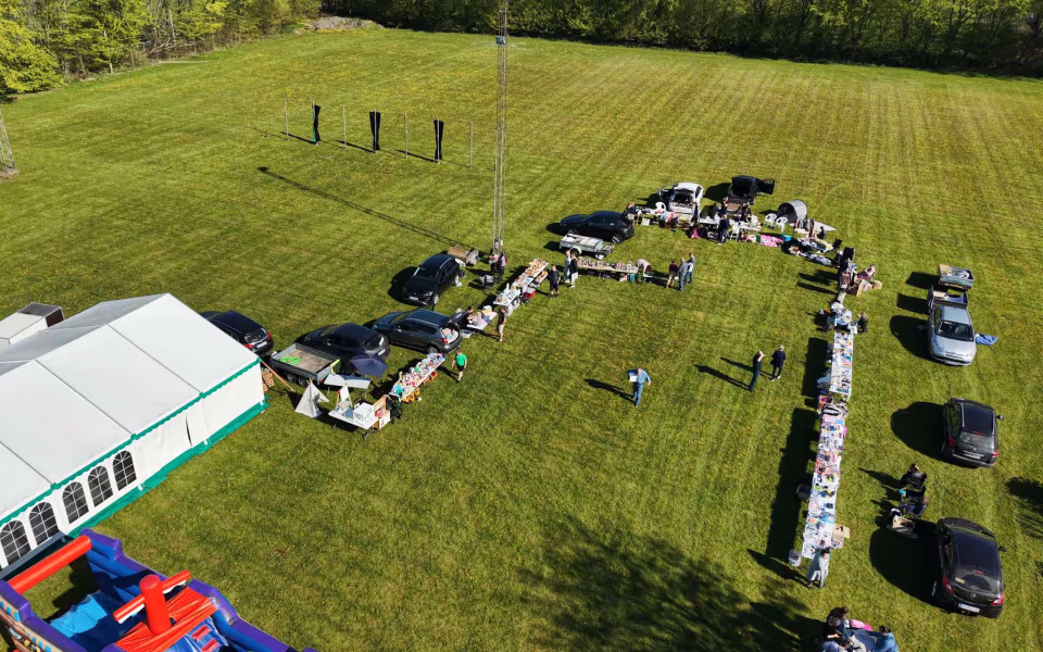 Ved Landsbyfesten i Gårde, var der også i år en god stemning og sommervejret viste sig også fra sin bedste side.