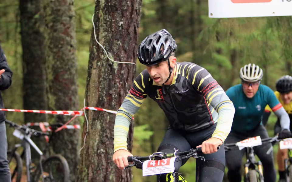Mountainbike ryttere imponerede trods vådt vejr
