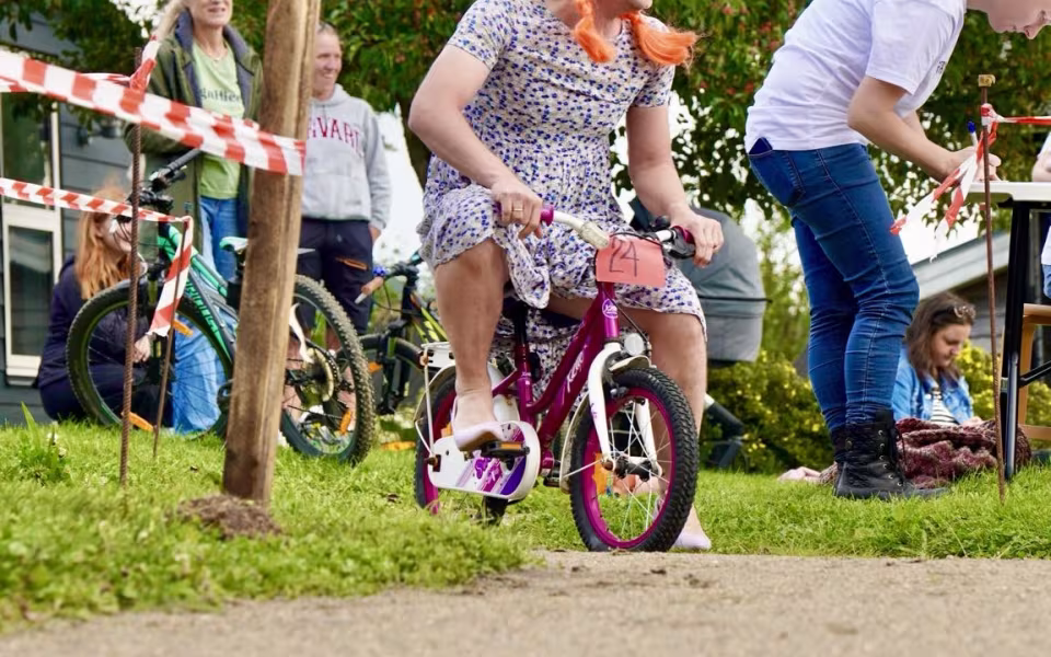 Cykelsponsorløb  i børnehave indsamler 12.000 kr