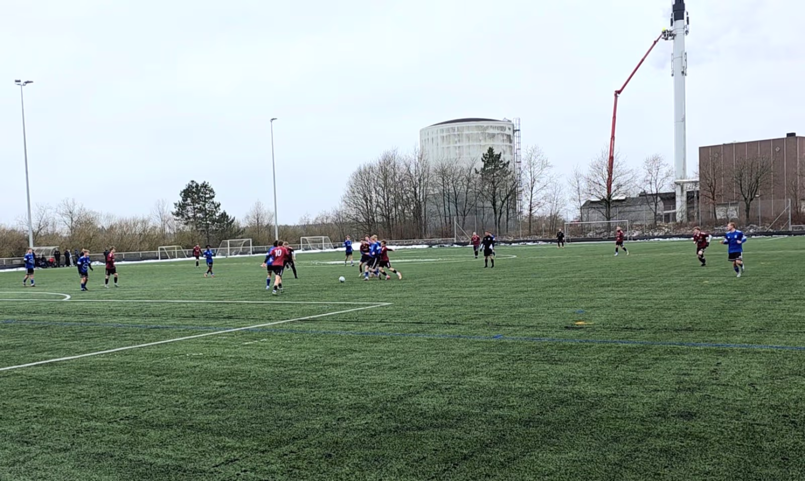 Fodbold træningskamp. Billund's jyllandsserie - HTS serie 1 endte 2-2(1-0).