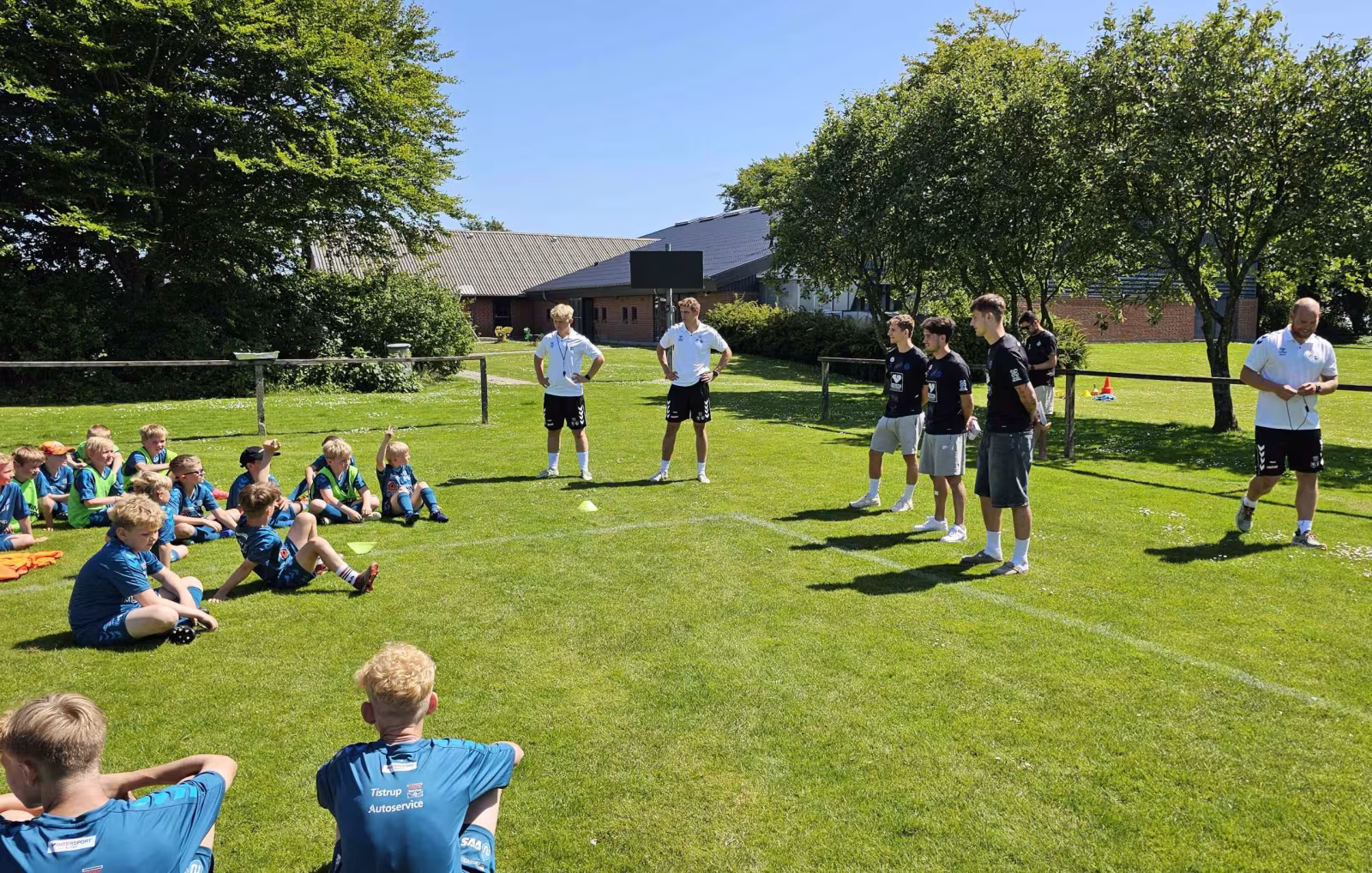 Indslag fra HTS fodboldskole 2025.