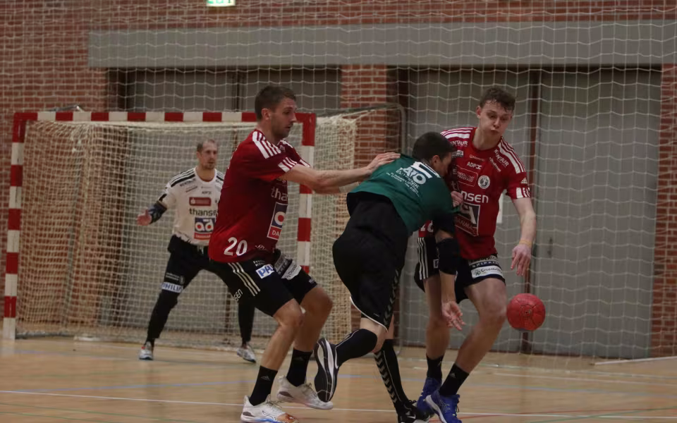 Blåbjerg HK  fejrer håndboldfest trods nederlag