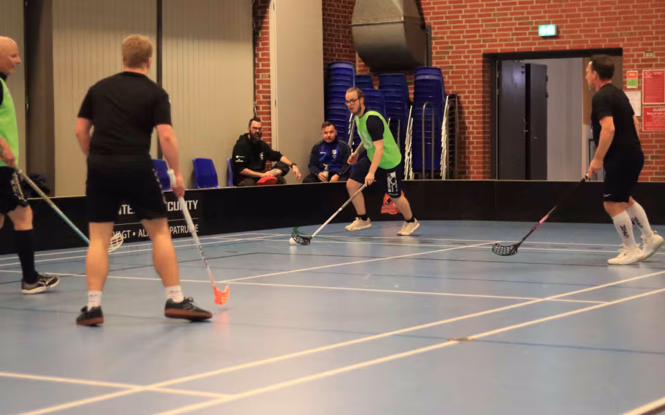 Floorball-sæson skudt i gang