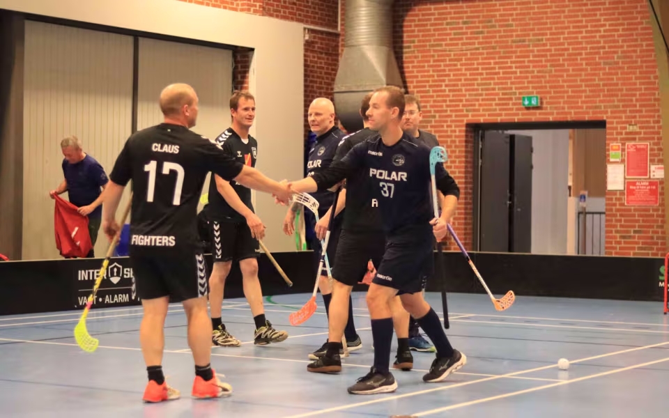 Floorball-sæson skudt i gang