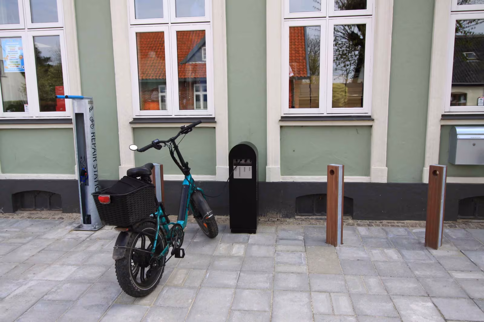 Verdens første elcykel-ladestander åbnet