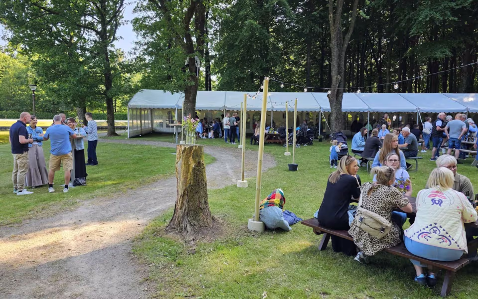 Billeder fra Midsommerfest I Tistrup anlæg 2025
