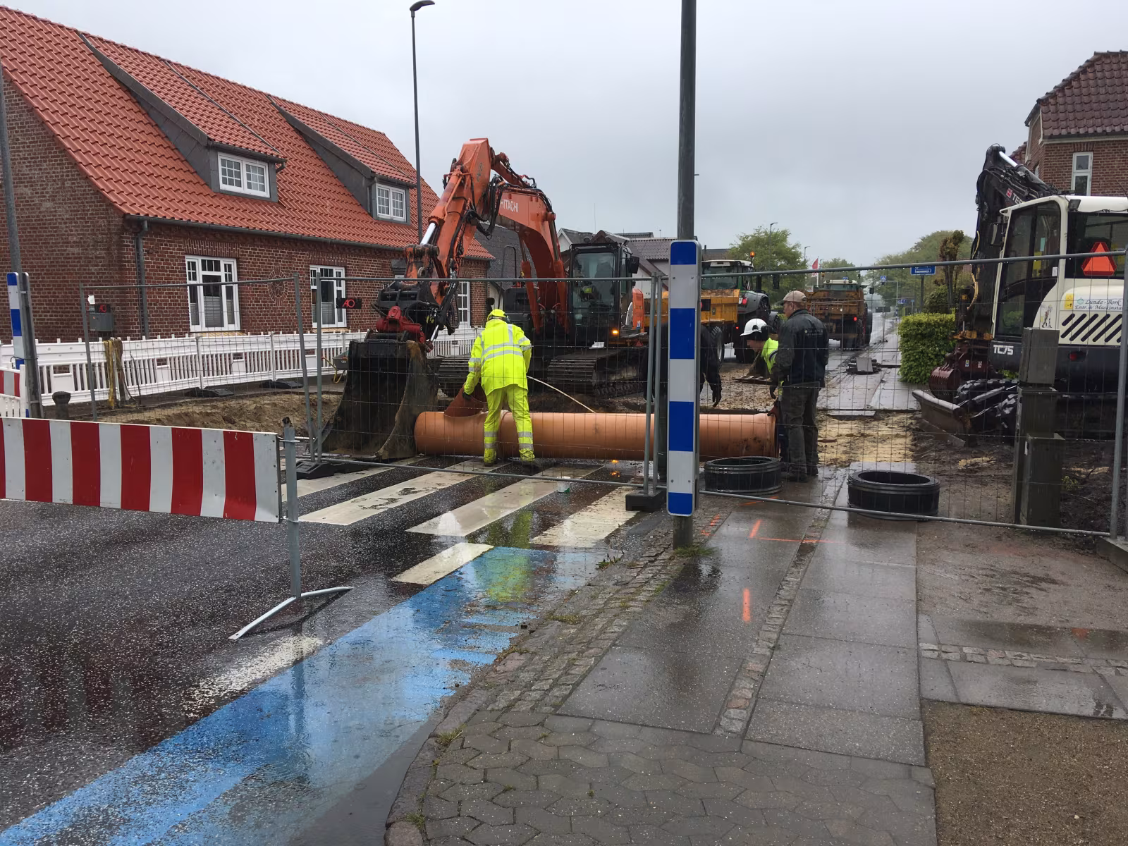 Bredgade spærret for gennemkørsel